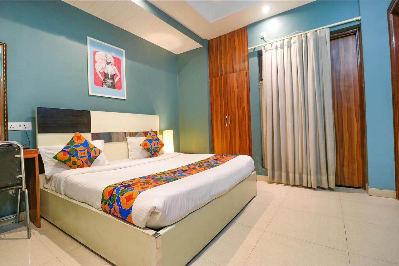 Fabhotel Church House Rohini Delhi (National Capital Territory of India) Exterior foto